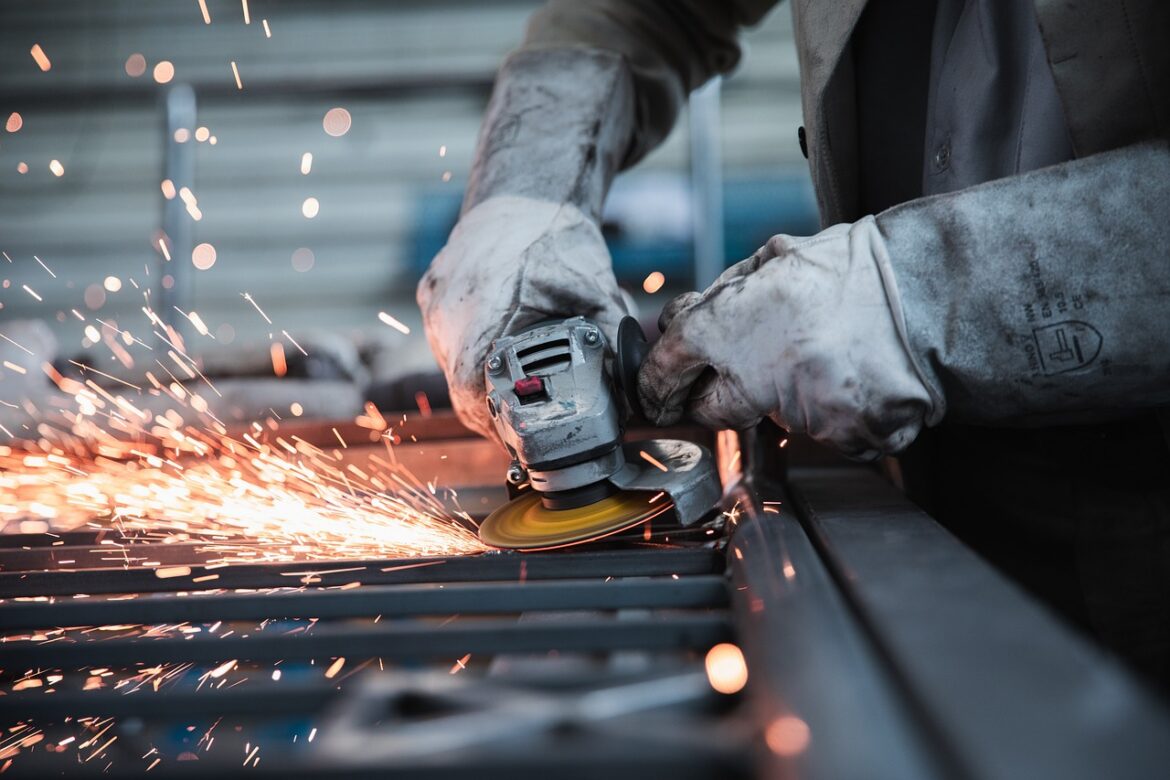 Le taux de chômage au Canada se stabilise à 5,8 % en décembre